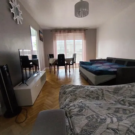 Appartement A Proximite De Disney De Val D Europe Montevrain Exterior photo
