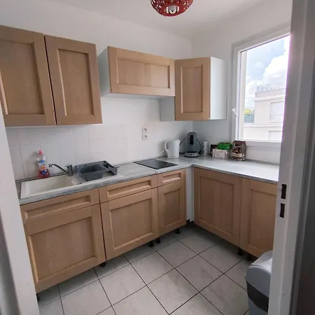 Appartement A Proximite De Disney De Val D Europe Montevrain Exterior photo